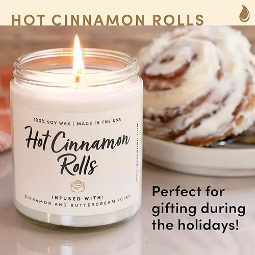 Cinnamon Roll Christmas Candle