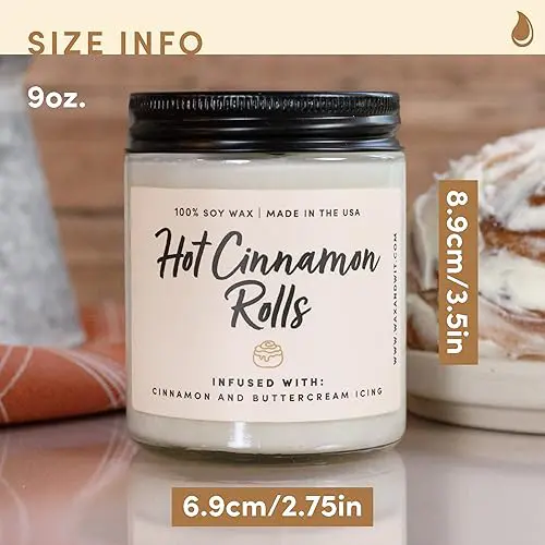 Cinnamon Roll Christmas Candle